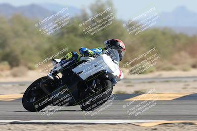 media/Oct-13-2025-Moto Forza (Mon) [[a66d839500]]/2-A Group/Session 4 Turn 7/